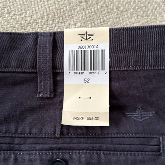 Men’s Dockers Original Shorts, 5 XL Big & Tall Pleated, Marine (Navy) - Picture 7 of 7